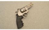 Smith & Wesson Model 627-5 .357 S&W Magnum 4.25