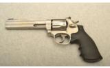 Smith and Wesson Model 617-4 .22 Long Rifle 6