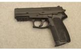 Sig Sauer Model 2022 40 S&W 3 1/2