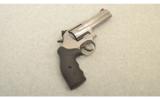 Smith & Wesson Model 686-6 .357 Magnum 6