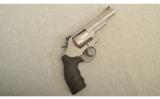 Smith & Wesson Model 66-8 357 Magnum 4 1/4