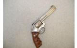 Smith & Wesson Model 617 .22 Long Rifle 6