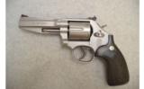 Smith & Wesson ~ 686-8 Pro Series ~ .357 Mag. - 6 of 8