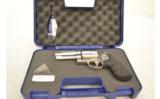 Smith & Wesson ~ 500 ~ .500 Smith & Wesson Magnum - 3 of 3