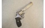 Smith & Wesson ~ 629-6 ~ .44 Magnum - 1 of 4