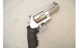 Smith & Wesson ~ SW500 ~ .500 S&W Mag. - 1 of 4