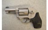 Smith & Wesson ~ 638-3 ~ .38 Spcl +P - 2 of 3