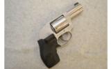 Smith & Wesson ~ 638-3 ~ .38 Spcl +P - 1 of 3