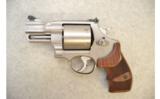 Smith & Wesson ~ 629-6 Performance Center ~ .44 Mag. Rem. - 2 of 5