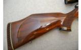 Weatherby ~ Mark V Deluxe ~ .240 Wby. Mag. - 2 of 9