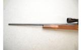 Weatherby ~ Mark V 1984 Olympic Commemorative ~ .300 Wby. Mag. - 7 of 9