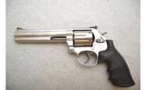 Smith & Wesson ~ 686-6 ~ .357 Mag. - 2 of 6