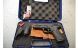 Smith & Wesson ~ M&P40 ~ .40S&W - 4 of 4
