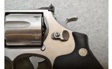 Smith & Wesson ~ 629 Classic ~ .44 Mag. - 3 of 7