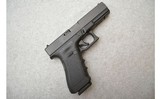 Glock ~ 17 Gen 3 ~ 9mm - 1 of 4