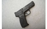 Smith & Wesson ~ M&P9 M2.0 ~ 9mm - 1 of 4