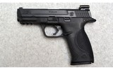 Smith & Wesson ~ M&P40 ~ .40 S&W - 2 of 6