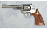Smith & Wesson ~ 66-2 ~ .357 Magnum - 2 of 5