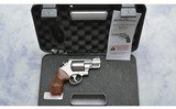 Smith & Wesson Performance Center ~ 629-6 ~ .44 Magnum - 5 of 5