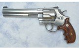 Smith & Wesson ~ 629-4 Classic DX ~ .44 Magnum - 2 of 6