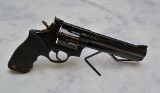 Taurus ~ 44 ~ .44 Magnum - 1 of 1