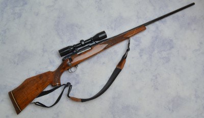 Weatherby ~ Mark V ~ 7MM Weatherby Magnum