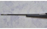 Weatherby ~ Mark V ~ .300 Weatherby Magnum - 7 of 9