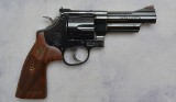 Smith & Wesson ~ 29-10 ~ .44 Remington Magnum - 1 of 3