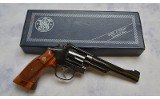 Smith & Wesson ~ 19-4 ~ .357 Magnum - 4 of 5