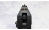 H&K ~ USP ~ .40 S&W - 3 of 3