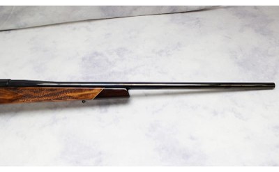 Weatherby ~ Mark V ~ 7mm Weatherby Magnum - Image 4 of 9
