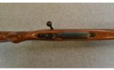 Weatherby Model Mark V Sporter.300 Win Mag - 3 of 7