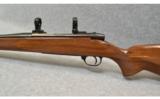 Weatherby Model Mark V Sporter.300 Win Mag - 4 of 7