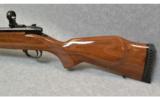 Weatherby Model Mark V Sporter.300 Win Mag - 7 of 7