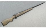 Weatherby Model Mark V Ultra LWT.25-06 Rem - 1 of 7