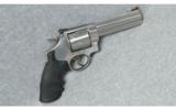 Smith & Wesson Model 629-6 Classic .44 Magnum - 1 of 2