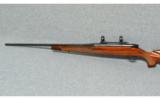 Weatherby Model Mark V .270 Weatherby Magnum - 6 of 7