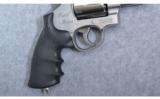 Smith & Wesson Model
629-5 44 Mag - 2 of 4
