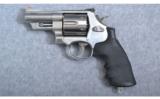 Smith & Wesson Model
629-5 44 Mag - 3 of 4