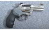 Smith & Wesson 686-6 357 Mag - 1 of 4