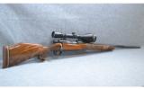 Weatherby Mark V 300 Weatherby Mag - 1 of 7