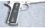 Smith & Wesson SW1911 45 ACP - 2 of 4