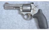 Smith & Wesson 686-6 357 Mag - 3 of 4