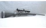 Weatherby Vanguard 300 Wby Mag - 1 of 7