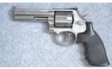 Smith & Wesson 686-4
357 Mag - 3 of 4