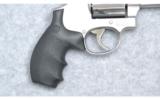 Smith & Wesson 686-6 357 Mag - 2 of 4