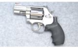 Smith & Wesson 686-6 357 Mag - 3 of 4