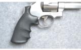 Smith & Wesson 629-8 44 Mag - 2 of 4