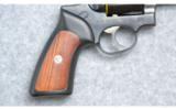Ruger GP100 - 2 of 4