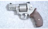 Smith & Wesson 627-6 357 Mag - 3 of 4